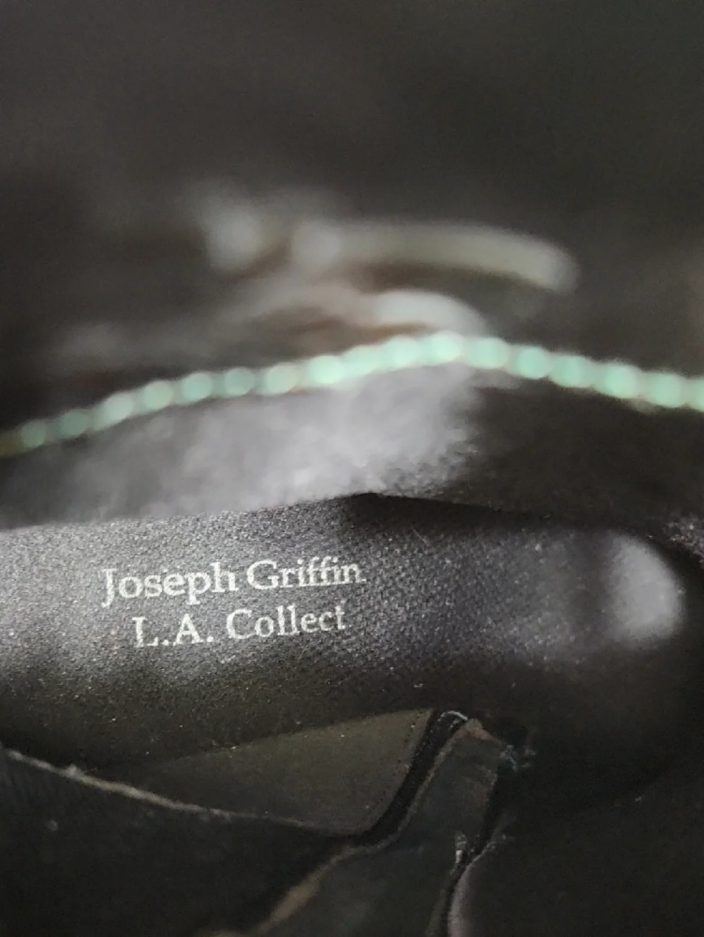 Leaf-Embossed Pointed-Toe Ankle Boots in Teal Green - Picture 2 of 7